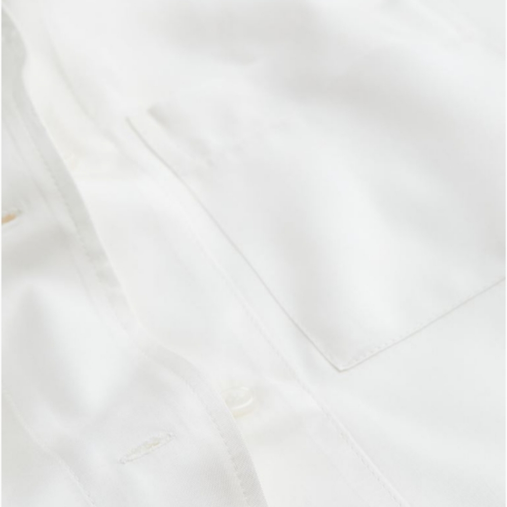 🆕️ NWT H&M Oversized Resort Shirt in 'White' - Picture 7 of 8